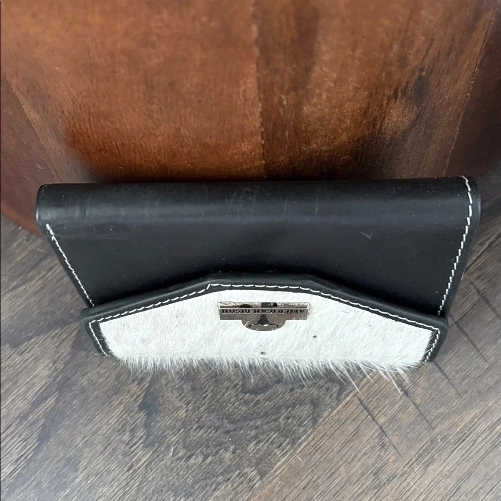 American Bison Hair on Hide,Genuine Leather,5 card,1 ID,bill,zip coin,,snap top
